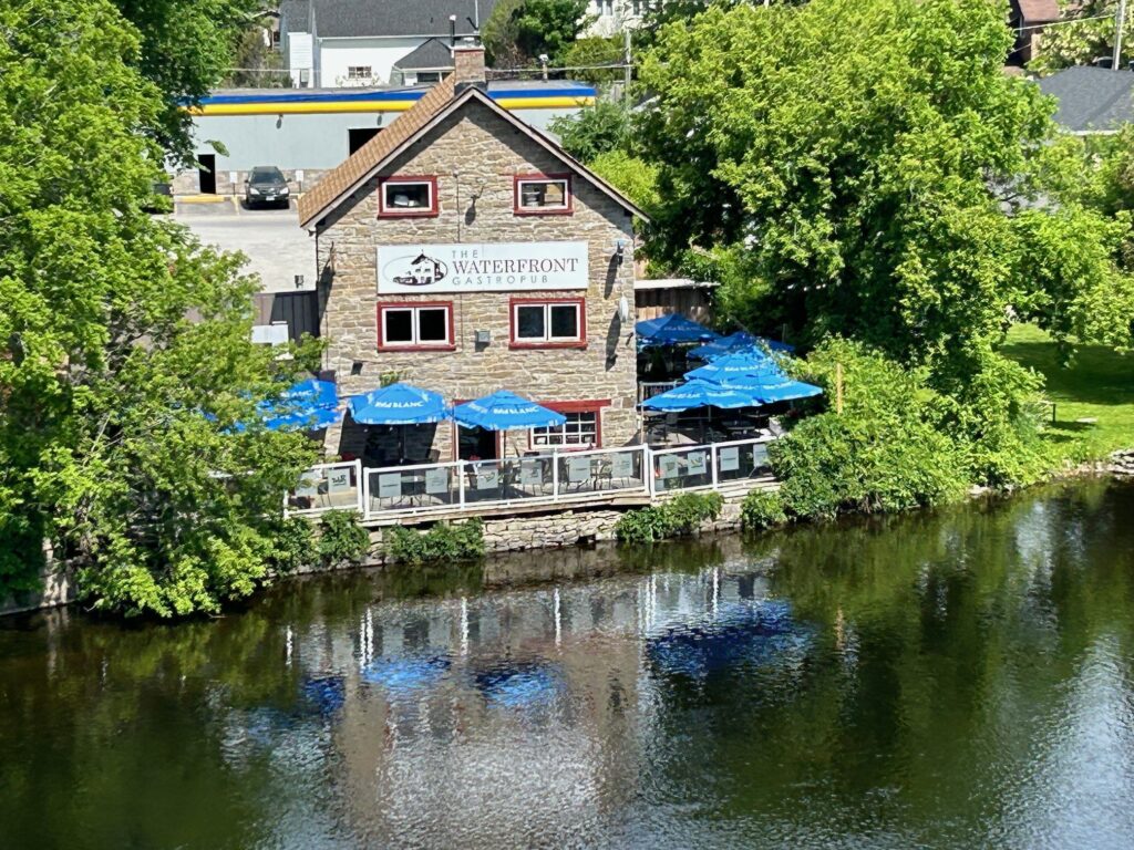 Image of the patio and front of Waterfront Gastropub
